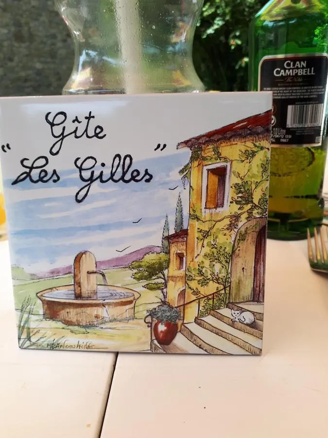 Maison d'hôtes GITE LES GILLES ET SES ANIMAUX CALME-BON AIR - 5 personnes à Pinet  Séjour à la campagne Pinet (Puy-de-Dome)